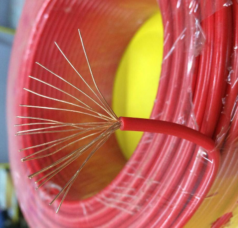 Precio de fábrica BVR 2.5mm2 flexible aislado PVC de cobre BVR cables eléctricos de China