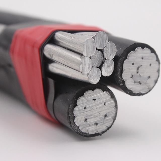 Hoogspanningsleiding elektrische kabel drie fase abc kabel